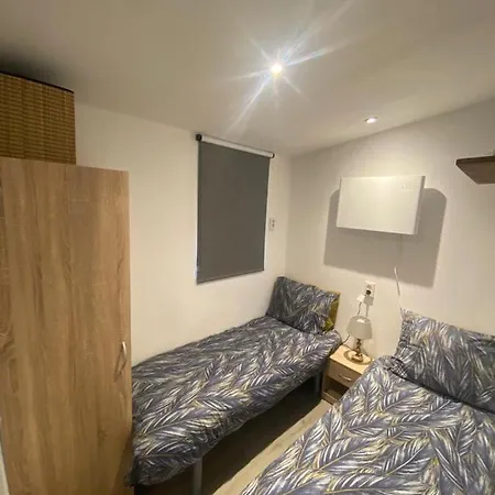 Luxe Chalet Met Mooie Uitzicht אתר קמפינג *
